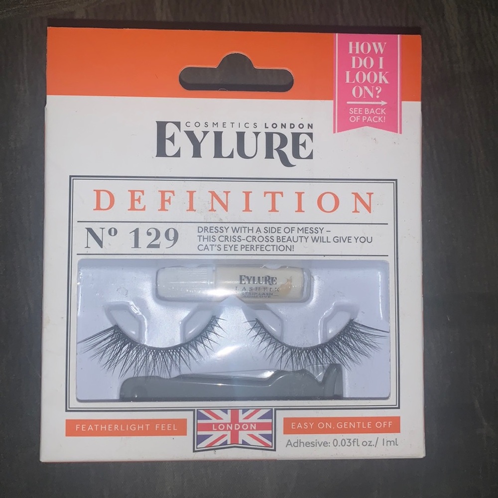 Eylure eye lashesN 129